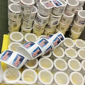 United States Flag 2019 Permanent Stamp - 10 rolls - 1000 stamps total